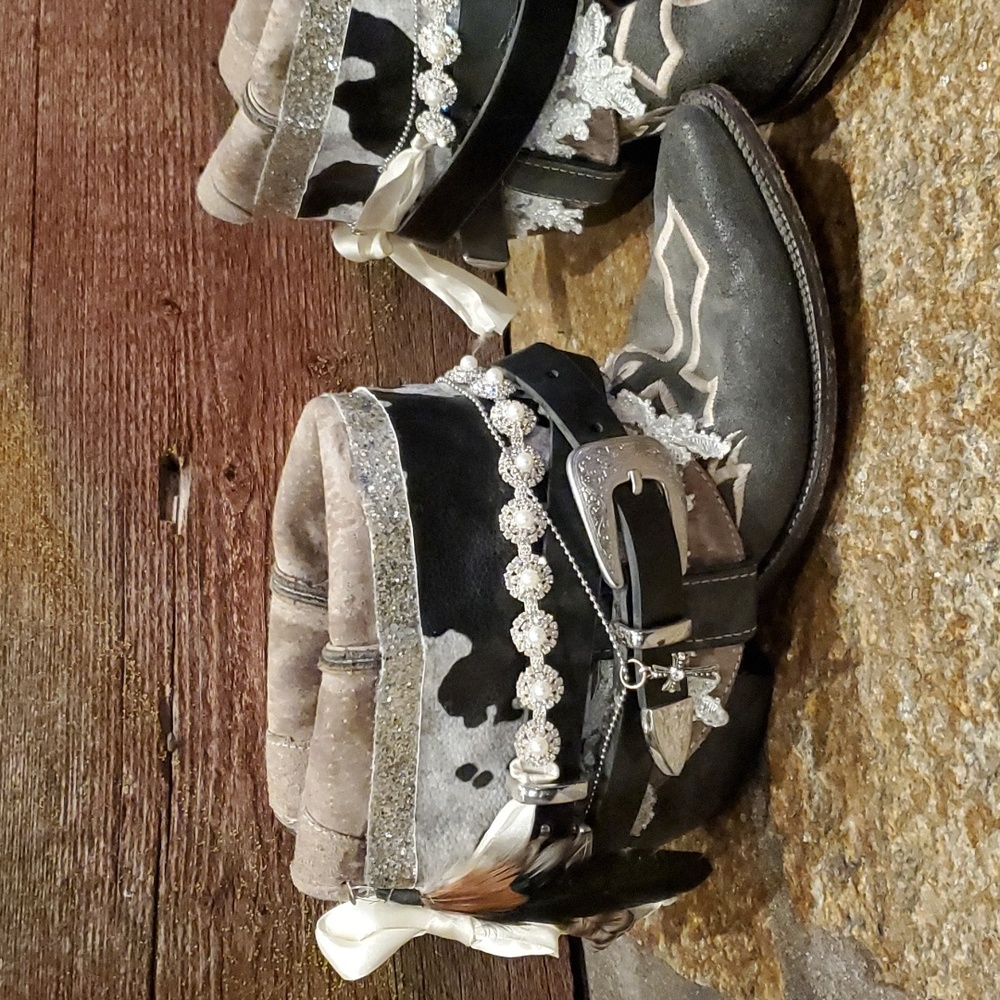 Upcycled Cowgirl Cowboy Boots Adorable Cross Bling Rhinestones Pearl Lac…